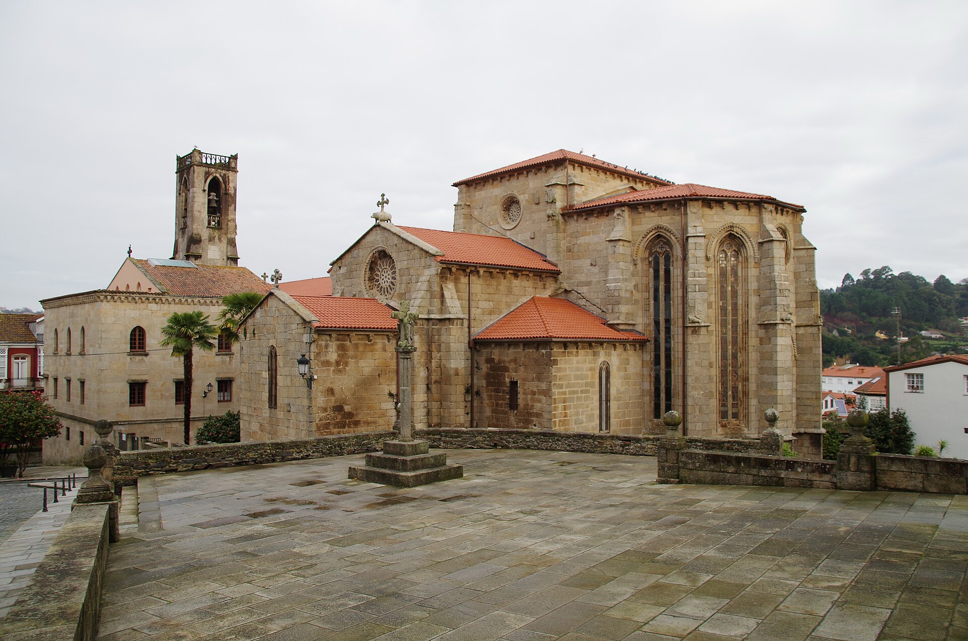 Fachada de la iglesia de San Francisco, en Betanzos
